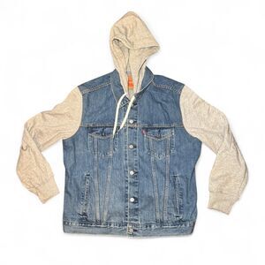 Levi’s Men’s XL Denim Jacket with Gray Hoodie Sleeves Hooded Trucker Jean Jacket